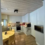 Lumi Hill - Northern Lights Villa Inari