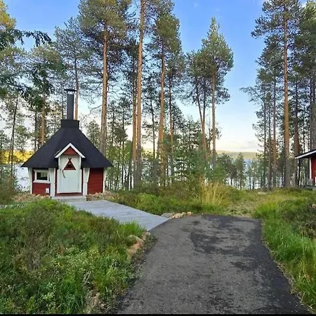 Lumi Hill - Northern Lights * Inari